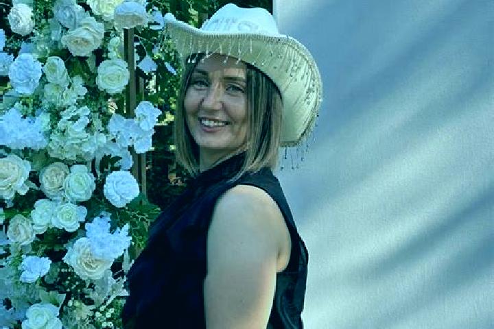 Elizabeth, 39 — Escort in Vapnyarka, Ukraine