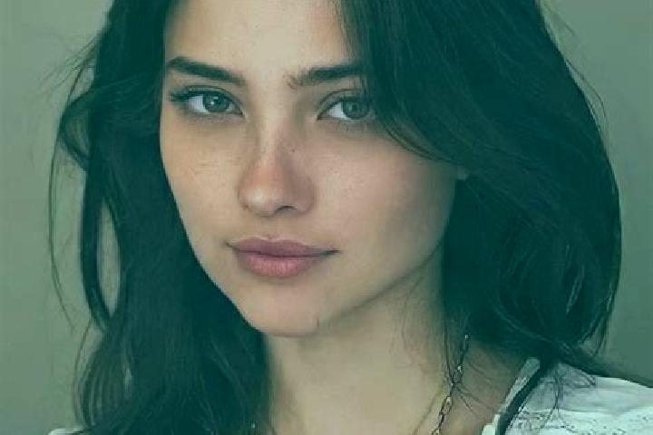 Ella, 20, a black brown-eyed indian companion based in Gottlob. Offering BDSM, Massage, Dinner Date, OWO. Available for incall and outcall, overnight booking...