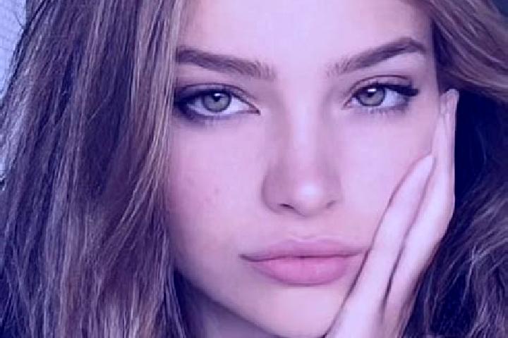 Ella, 20, a blonde hazel-eyed mixed companion based in Chengyue. Offering Party Girl, Tantra, Girlfriend Experience, Striptease, Deep French Kissing. Availab...