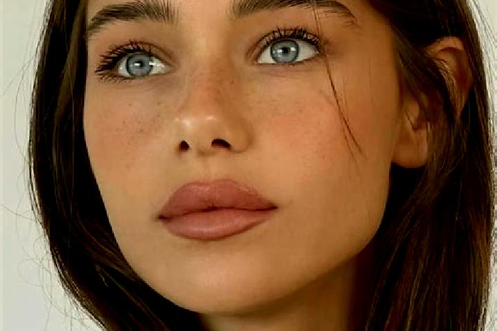 Ella, 20, a brunette amber-eyed european companion based in Ap Tan My. Offering Striptease, Travel Companion, OWO, Tantra. Available for incall and outcall, ...