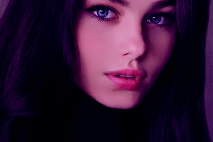 Ella, 20, a brunette dark-eyed slavic companion based in VILLA PERMATA HIJAU. Offering Overnight, Duos, Prostate Massage. Available for incall and outcall, o...