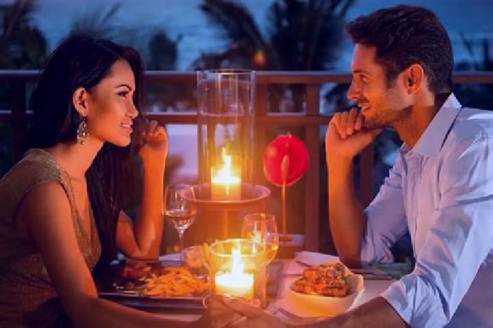 Ella, 20, a chestnut brown-eyed mixed companion based in Sungaibali. Offering Couples, Dinner Date, Overnight, CIM. Available for incall and outcall, day and...