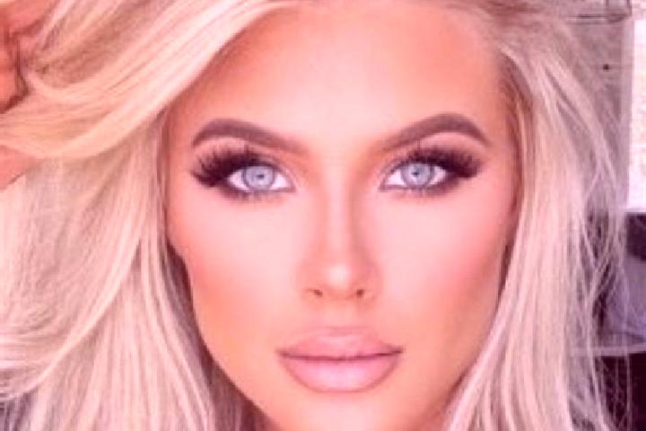 Ella, 20, a platinum blonde amber-eyed mediterranean companion based in Codajas. Offering Travel Companion, Prostate Massage, A-Level, CIM, Duos. Available f...