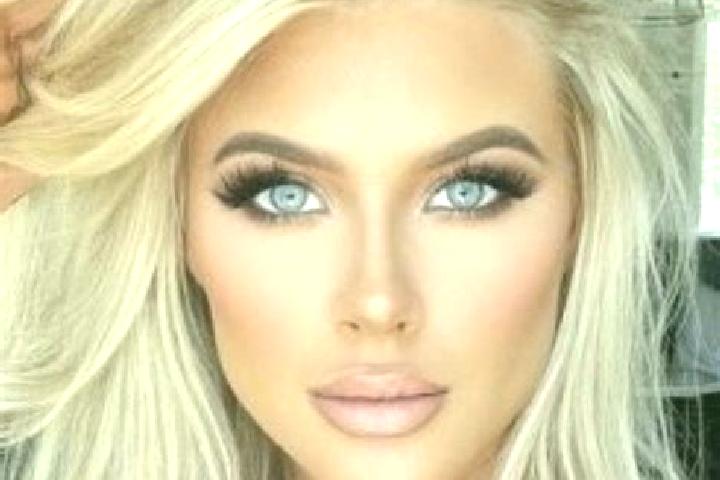 Ella, 20, a platinum blonde brown-eyed european companion based in Paramagudi. Offering Striptease, Dinner Date, Roleplay. Available for incall and outcall, ...