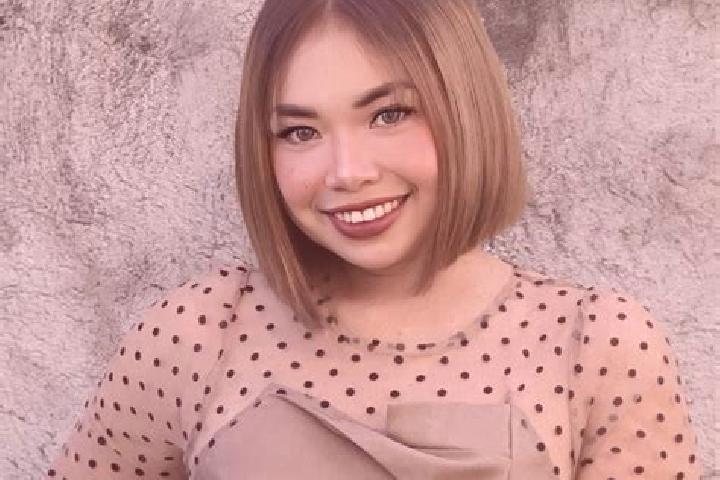 Ella, 20 — Escort in Hinundayan, Philippines