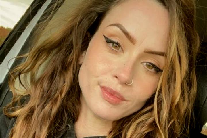 Ella, 20 — Escort in Jenison, United States