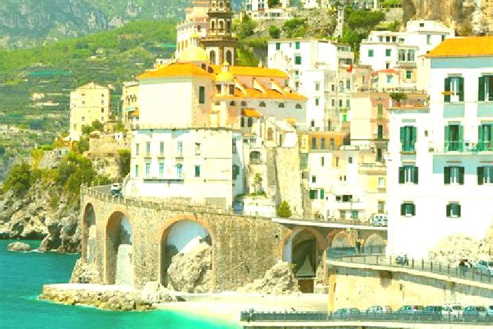 Ella, 20 — Escort in Mapello, Italy