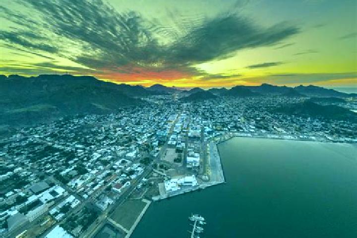 Ella, 20 — Escort in San Fernando de Guaymas, Mexico