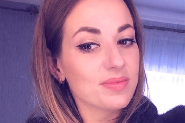 Ella, 20 — Escort in Starokozache, Ukraine