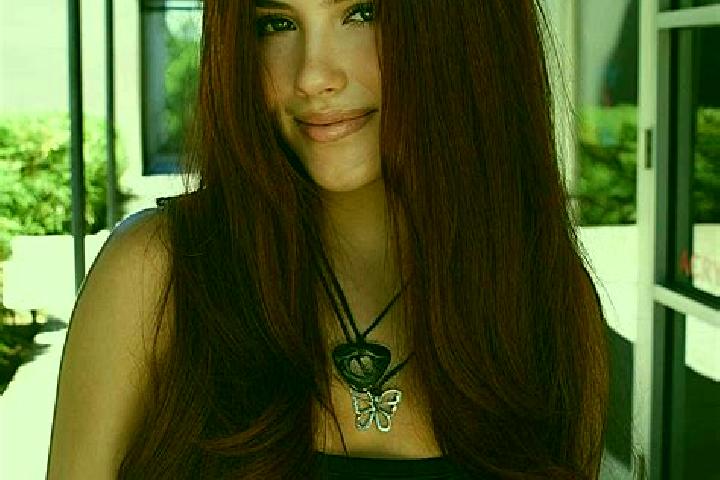 Ella, 21, a auburn dark-eyed indian companion based in Sannieshof. Offering OWO, Roleplay, Duos. Available for incall and outcall, overnight bookings available.