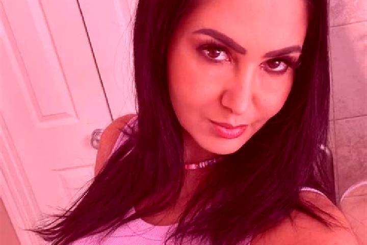 Ella, 21, a black brown-eyed caucasian companion based in Edfu. Offering Party Girl, Overnight, OWO, Deep French Kissing. Available for incall and outcall, d...