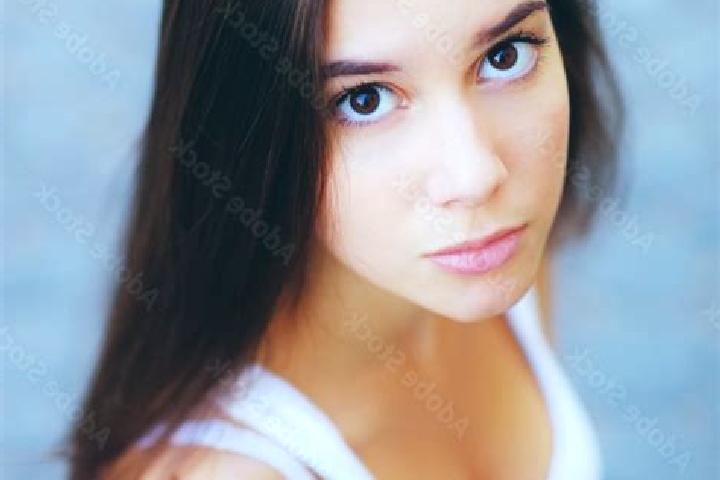 Ella, 21, a brunette brown-eyed indian companion based in Meckel. Offering GFE, Massage, A-Level. Available for incall and outcall, overnight bookings availa...