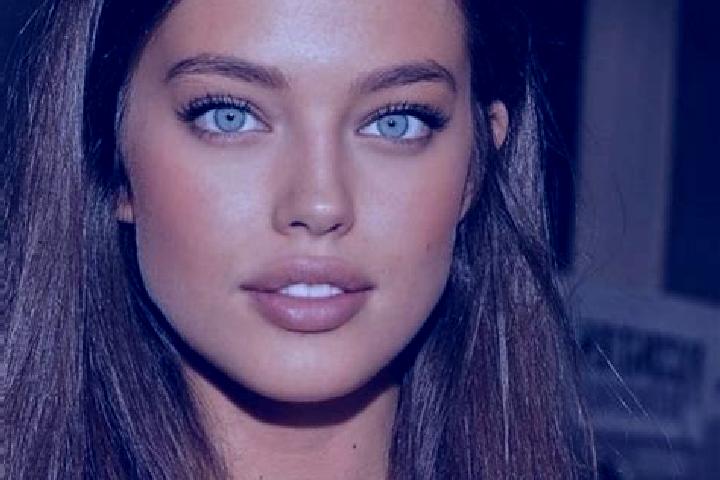 Ella, 21, a chestnut grey-eyed middle eastern companion based in Monta Alegre. Offering 69, Party Girl. Available for incall and outcall, day and evening dates.