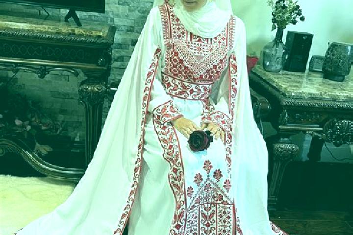 Ella, 21 — Escort in Bayt Hanina, Palestine