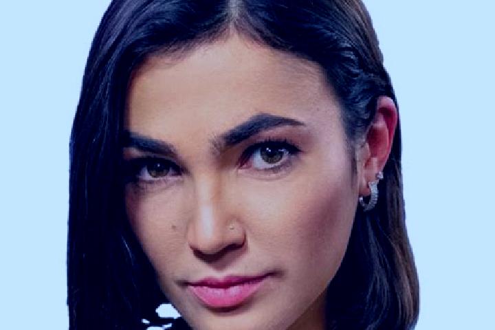 Ella, 21 — Escort in Khabarovsk, Russia