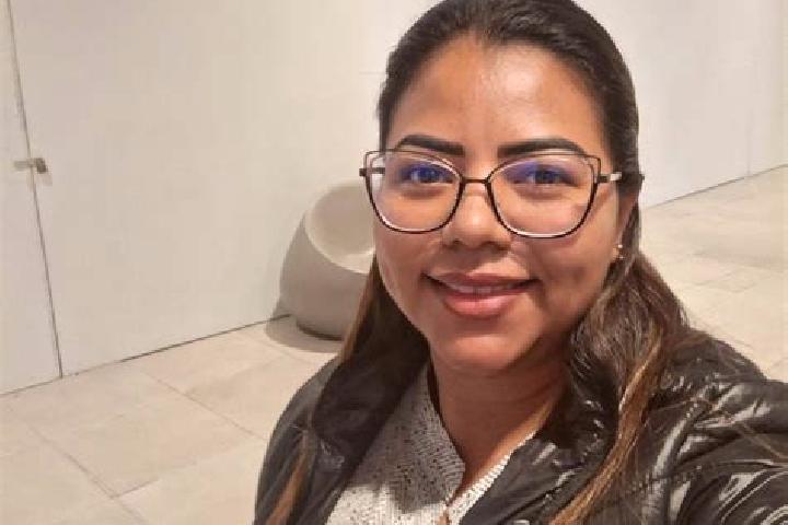 Ella, 21 — Escort in Ocoyo, Peru