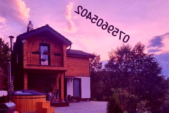 Ella, 21 — Escort in Poduri, Romania