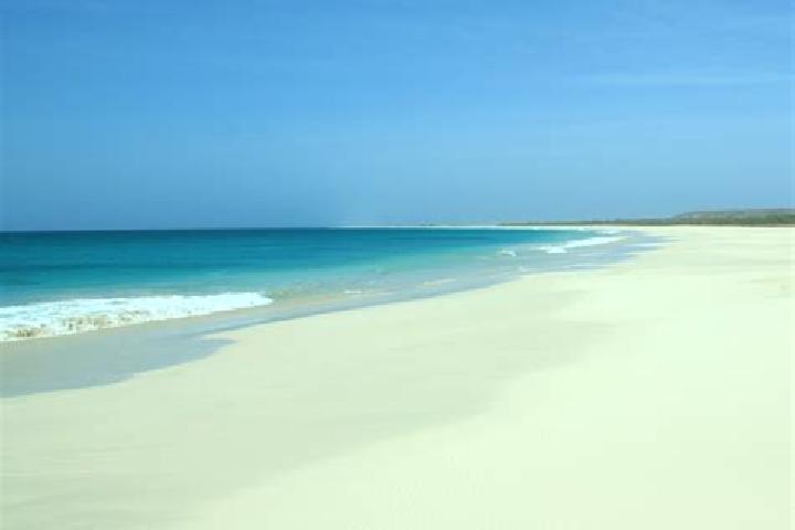 Ella, 21 — Escort in Ponta da Achada, Cape Verde