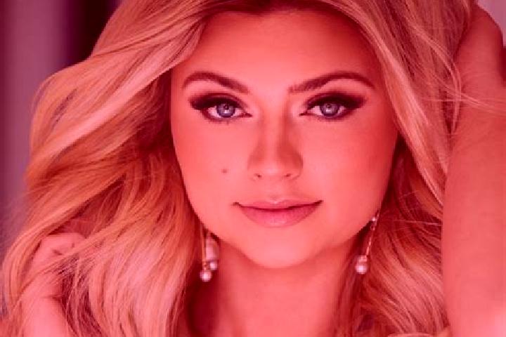 Ella, 21 — Escort in Slater, United States
