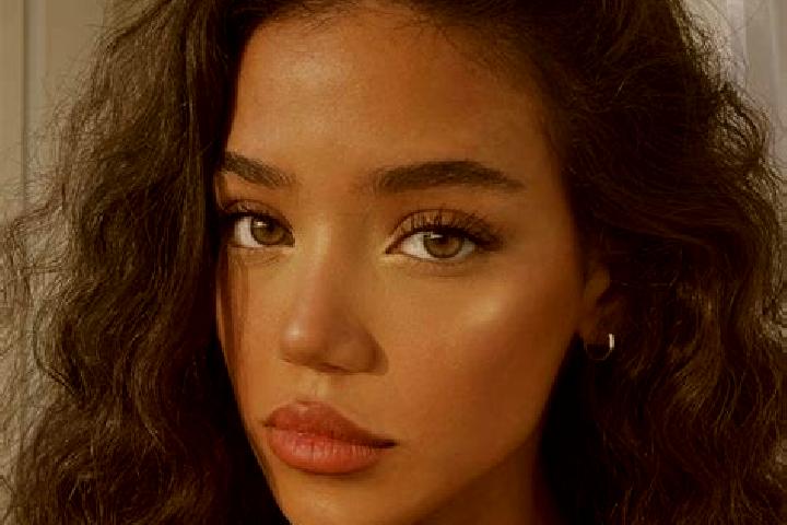 Ella, 22, a black brown-eyed indian companion based in Marovatolena. Offering Deep French Kissing, Overnight, CIM. Available for incall and outcall, day and ...