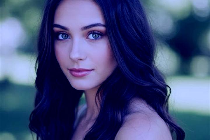 Ella, 22, a black hazel-eyed slavic companion based in Rio Luis. Offering Striptease, Party Girl, Erotic Massage, 69. Available for incall and outcall, overn...