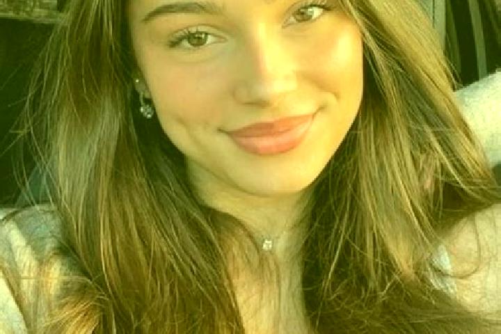 Ella, 22, a brunette hazel-eyed mixed companion based in San Francisco Pujiltic. Offering CIM, Travel Companion, 69, Domination. Available for incall and out...