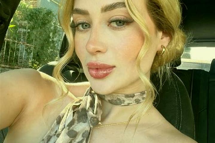 Ella, 22 — Escort in Barbalha, Brazil