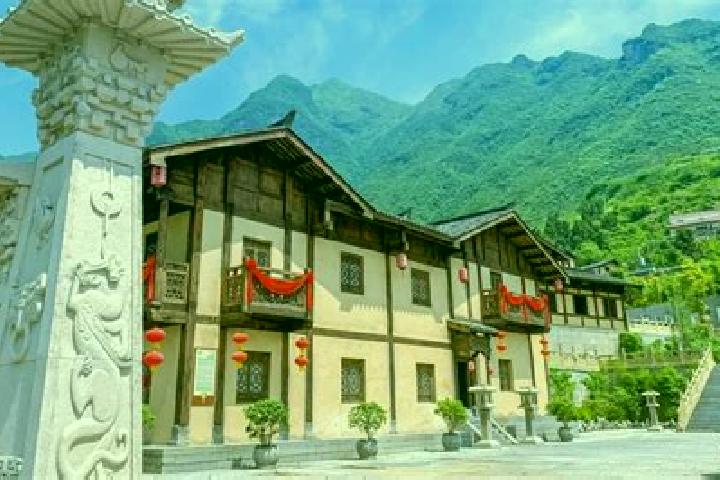 Ella, 22 — Escort in Chexi, China