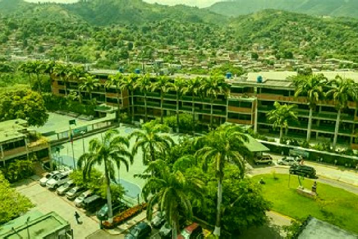 Ella, 22 — Escort in Guatire, Venezuela