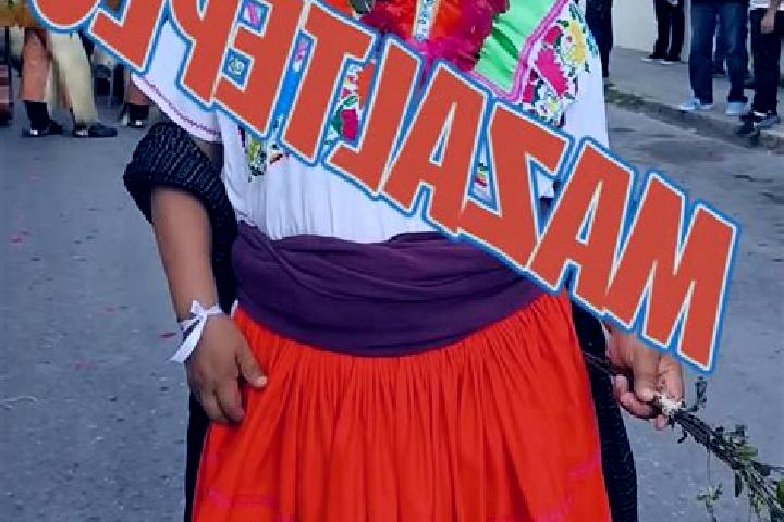 Ella, 22 — Escort in Mazaltepec, Mexico