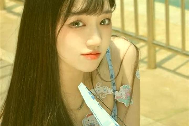 Ella, 22 — Escort in Xuanbao, China
