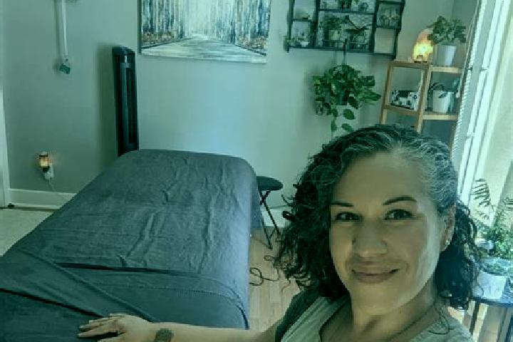 Ella, 23, a black grey-eyed ebony companion based in Rocca di Mezzo. Offering Erotic Massage, Duos, Girlfriend Experience. Available for incall and outcall, ...