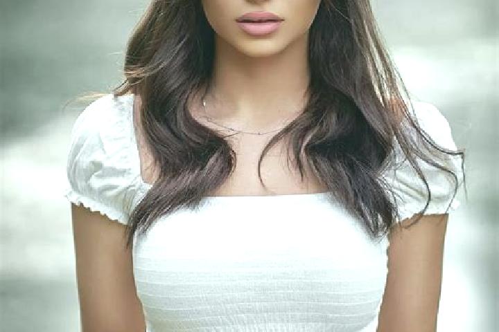 Ella, 23, a brunette brown-eyed asian companion based in Jardim do Mulato. Offering Striptease, Duos, Tantra, Deep French Kissing, Dinner Date. Available for...