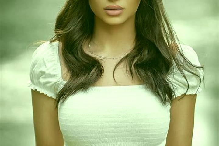 Ella, 23, a brunette brown-eyed ebony companion based in Choman. Offering BDSM, Dinner Date, Girlfriend Experience. Available for incall and outcall, day and...
