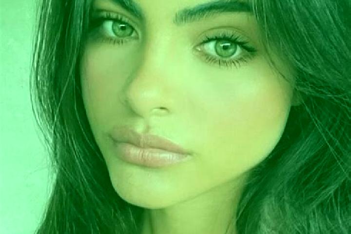 Ella, 23, a brunette green-eyed mixed companion based in Ngebruk. Offering Roleplay, Prostate Massage, Striptease, Overnight. Available for incall and outcal...