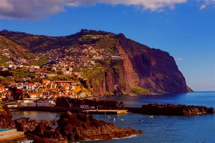 Ella, 23 — Escort in Camara de Lobos, Portugal