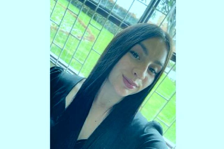 Ella, 23 — Escort in Corrales, Colombia
