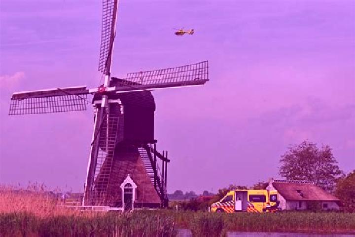 Ella, 23 — Escort in Hei- en Boeicop, Netherlands