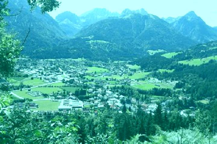 Ella, 23 — Escort in Koetschach, Austria