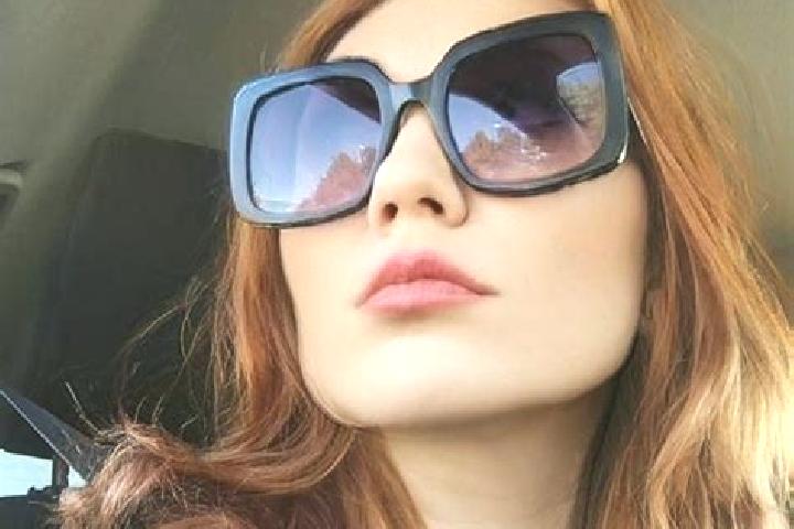 Ella, 23 — Escort in Tacuta, Romania