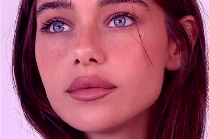 Ella, 24, a brunette brown-eyed middle eastern companion based in Frankenmuth. Offering Girlfriend Experience, Roleplay, Massage. Available for incall and ou...