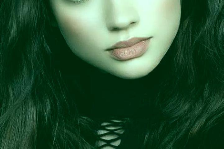 Ella, 24, a brunette dark-eyed caucasian companion based in Minnampalli. Offering Domination, CIM, Travel Companion, GFE. Available for incall and outcall, o...
