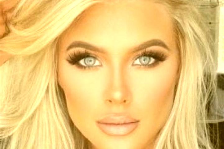 Ella, 24, a platinum blonde grey-eyed middle eastern companion based in Kalafatli. Offering OWO, Massage, Erotic Massage, Couples. Available for incall and o...