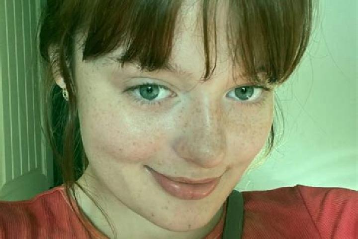 Ella, 24, a red brown-eyed slavic companion based in Canizal. Offering Girlfriend Experience, Party Girl, Roleplay, Fetish. Available for incall and outcall,...