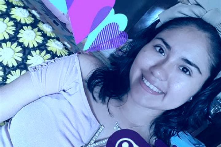 Ella, 24 — Escort in Chicacao, Guatemala
