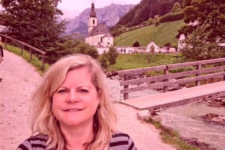 Ella, 24 — Escort in Ramsau bei Berchtesgaden, Germany