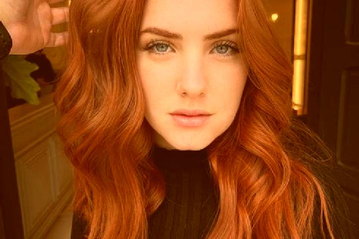 Ella, 25, a auburn blue-eyed middle eastern companion based in Dukuhgisikcemandi. Offering Massage, Fetish, Erotic Massage, Girlfriend Experience. Available ...