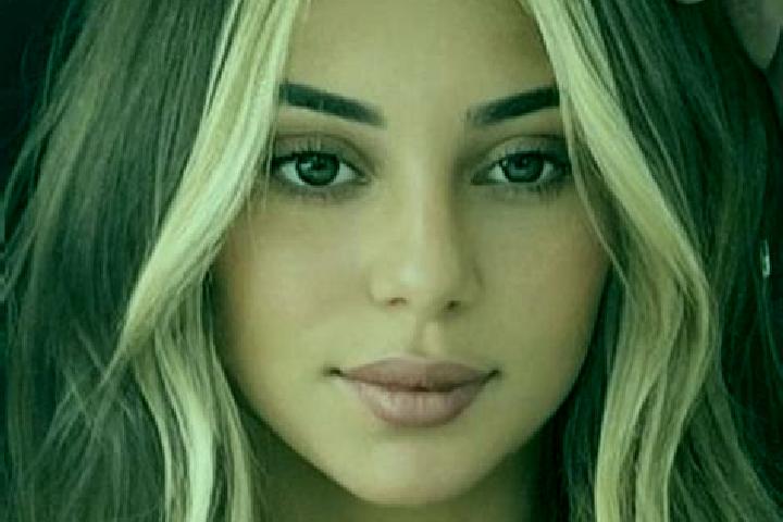 Ella, 25, a blonde brown-eyed caribbean companion based in Leloboko. Offering Striptease, Roleplay, Fetish. Available for incall and outcall, overnight booki...