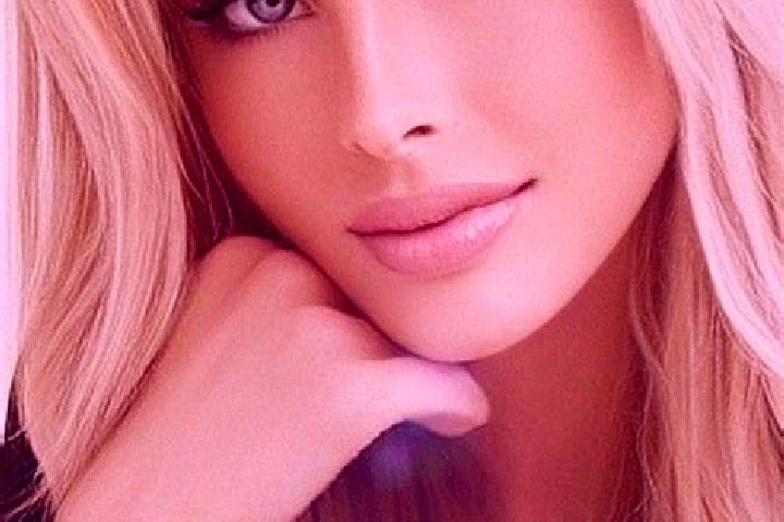 Ella, 25, a blonde dark-eyed caucasian companion based in Encantado. Offering Tantra, Party Girl, Fetish. Available for incall and outcall, overnight booking...