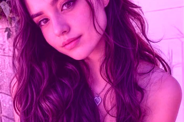 Ella, 25, a chestnut hazel-eyed mediterranean companion based in MishmarDavid. Offering Dinner Date, OWO, Domination. Available for incall and outcall, day a...